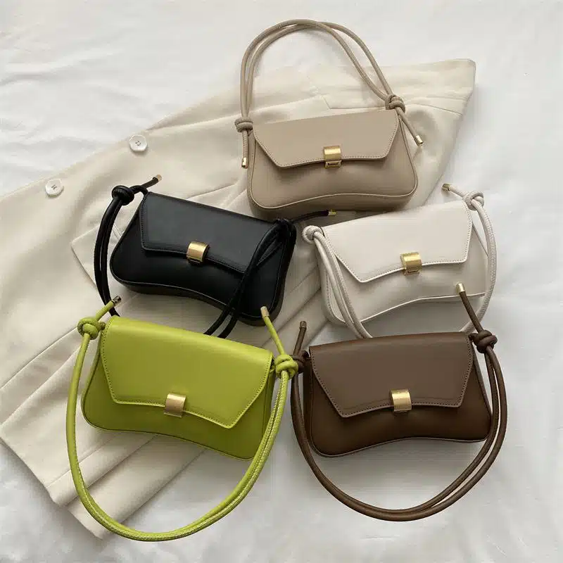 Sleek Minimalist Flap Crossbody Bag FN279