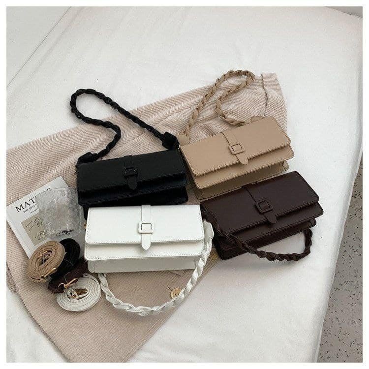 Classic Flap Shoulder Bag FN288