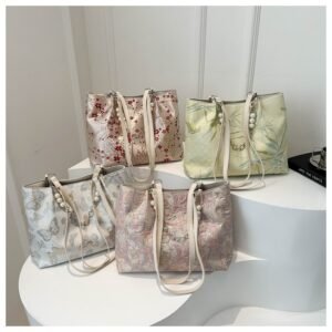 Elegant Floral Jacquard Tote with Pearl Pendant FN319