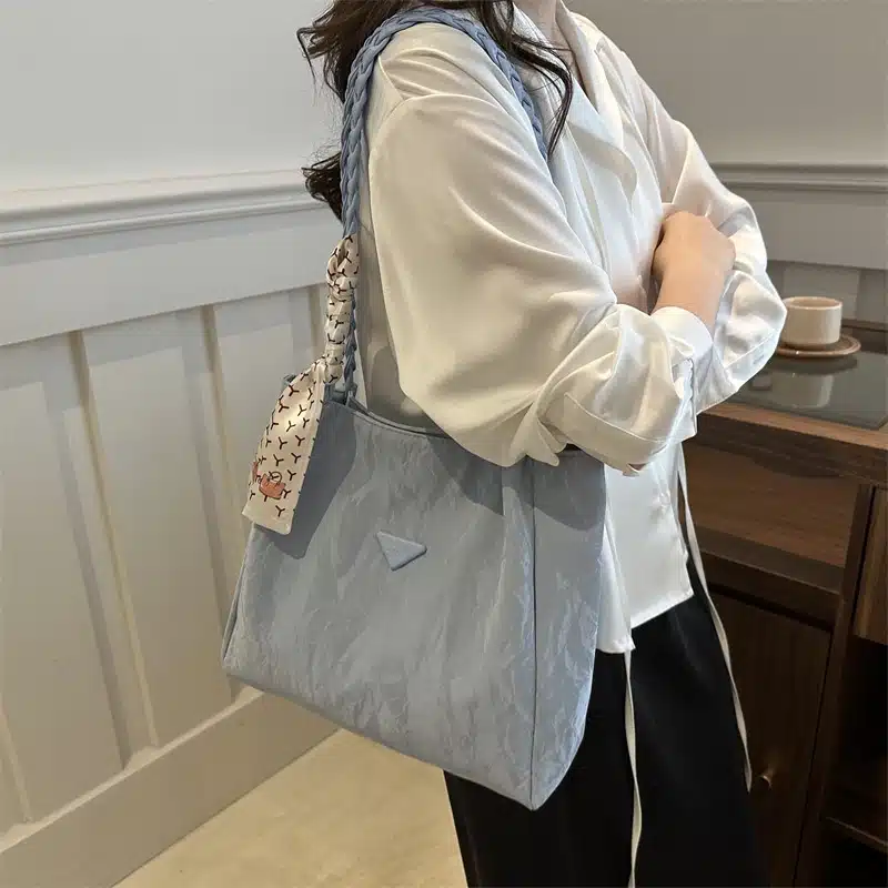 Large Quilted Tote with Braided Straps and Scarf FN334 - Image 4