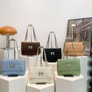 Quilted Chain Shoulder Bag with Bow Emblem FN394