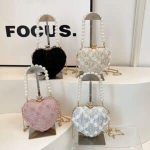 Romantic Heart-Shaped Lace Clutch FN438