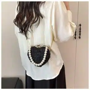 Alternative view of Romantic Heart-Shaped Lace Clutch FN438