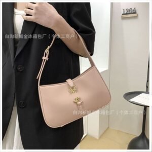 Alternative view of Elegant Minimalist Shoulder Bag FN397